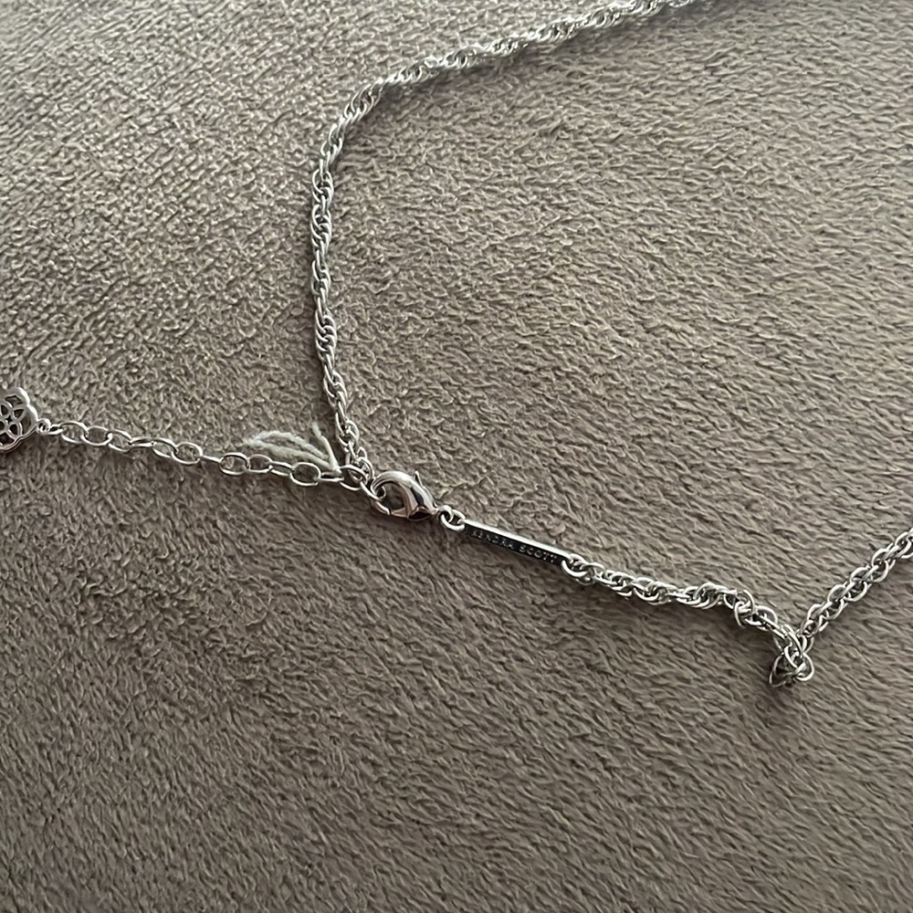 Kendra Scott Necklace - Picture 6 of 7